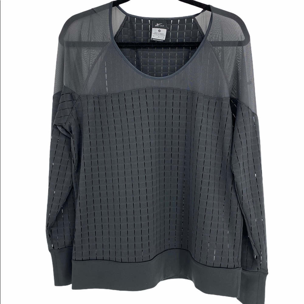 Nike Top Sheere Crew Neck Sport Lightweight